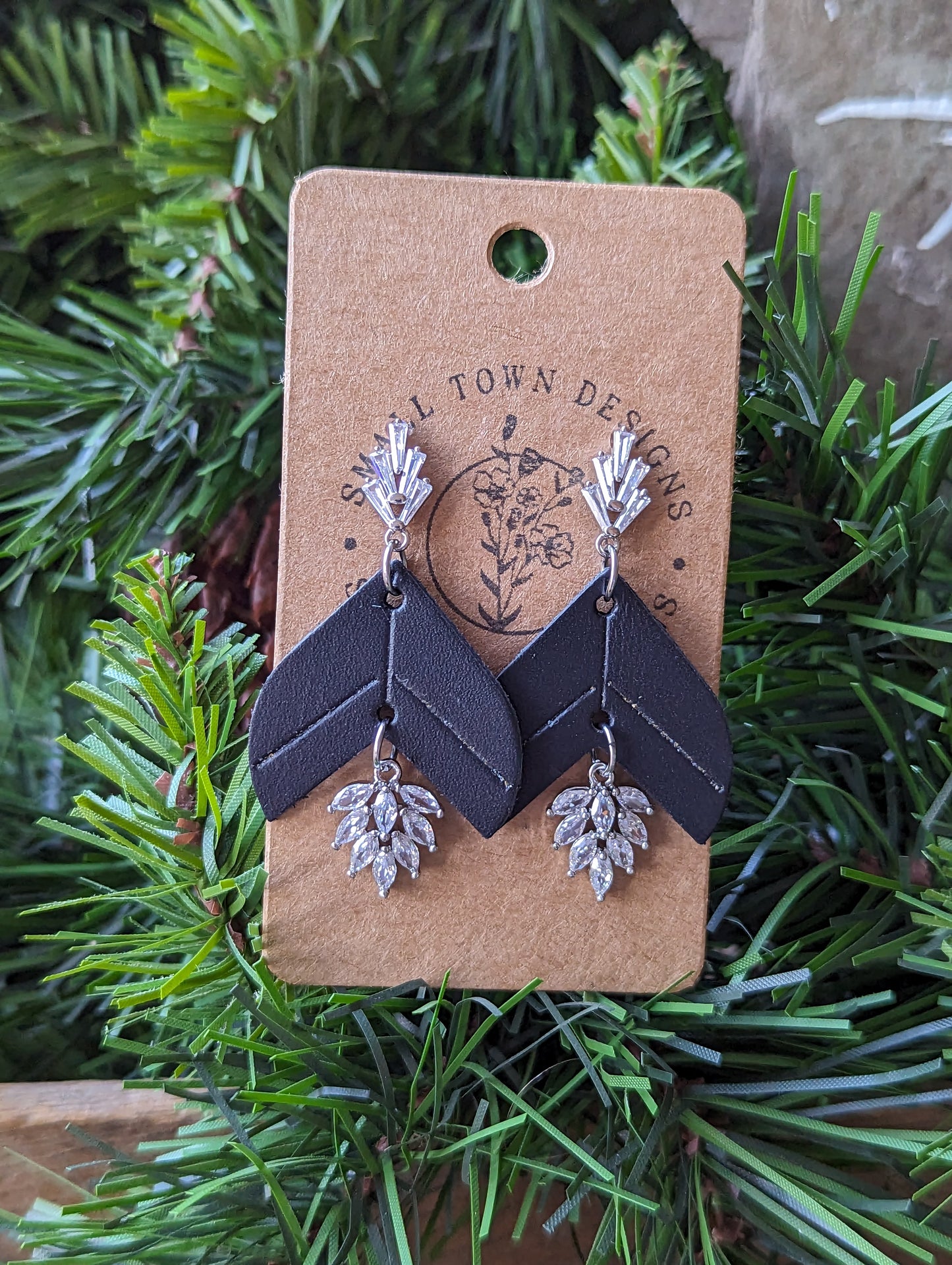 Elegant Black Leaves