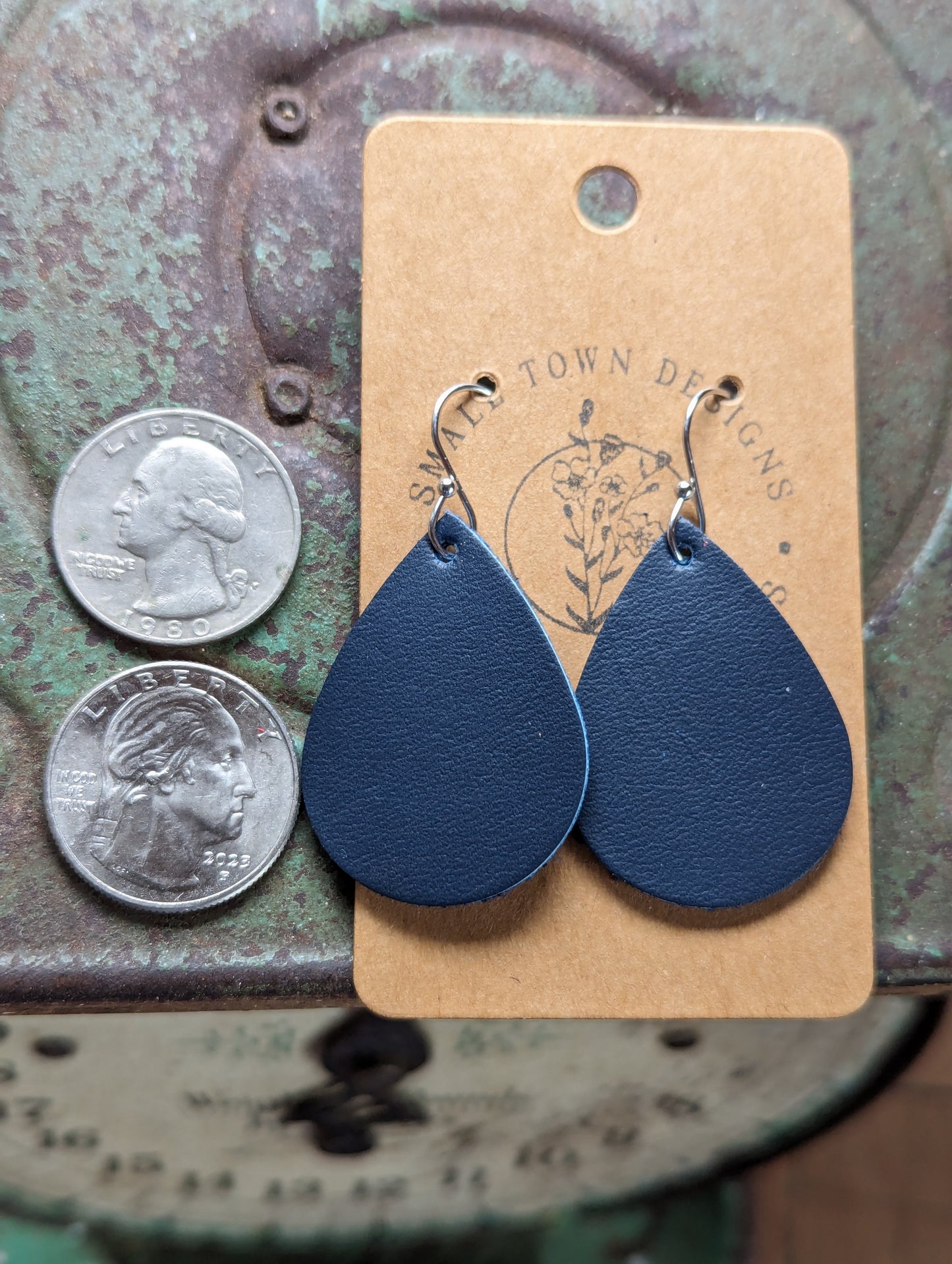 Navy Teardrops