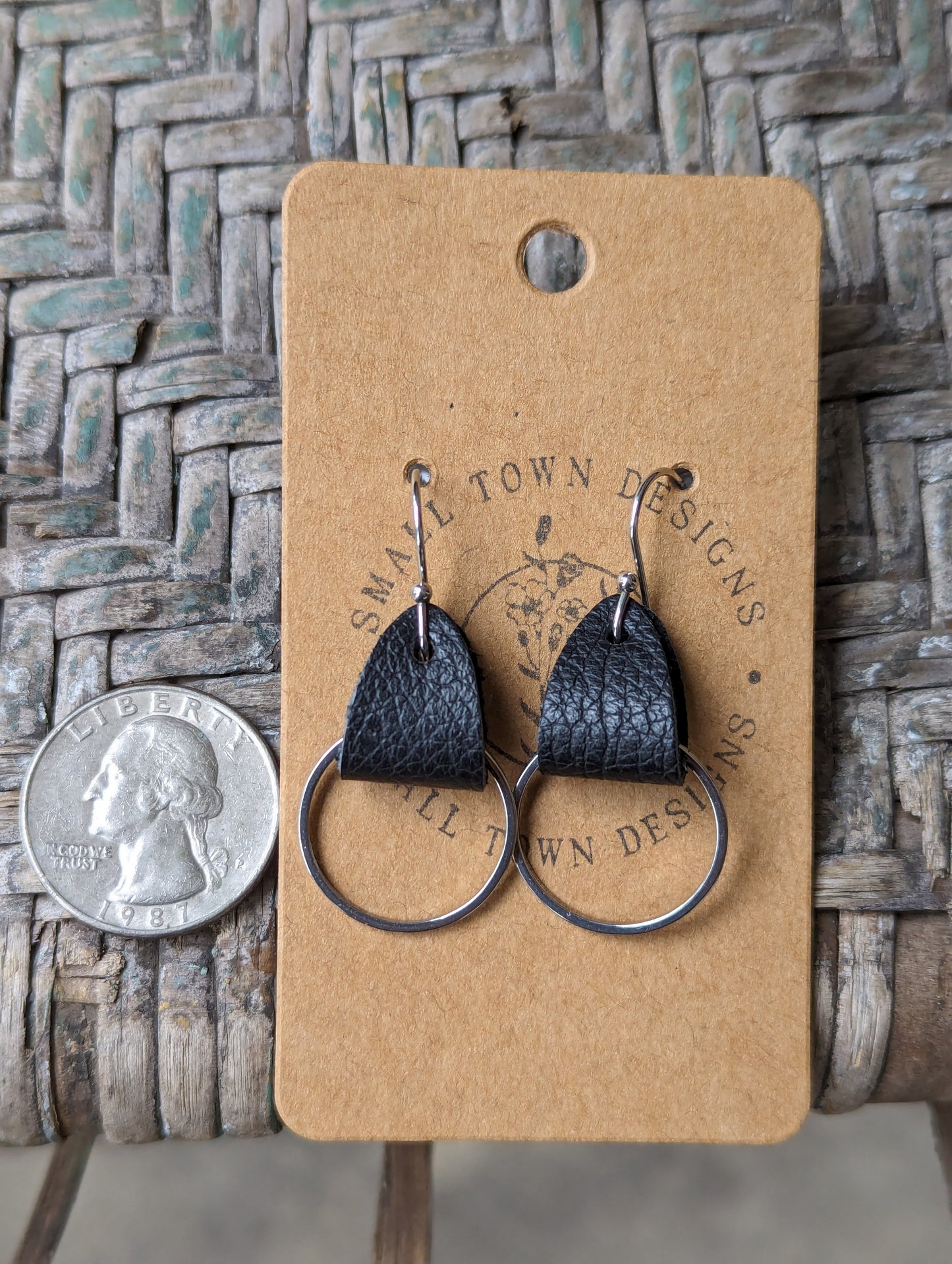 Black Mini Rings