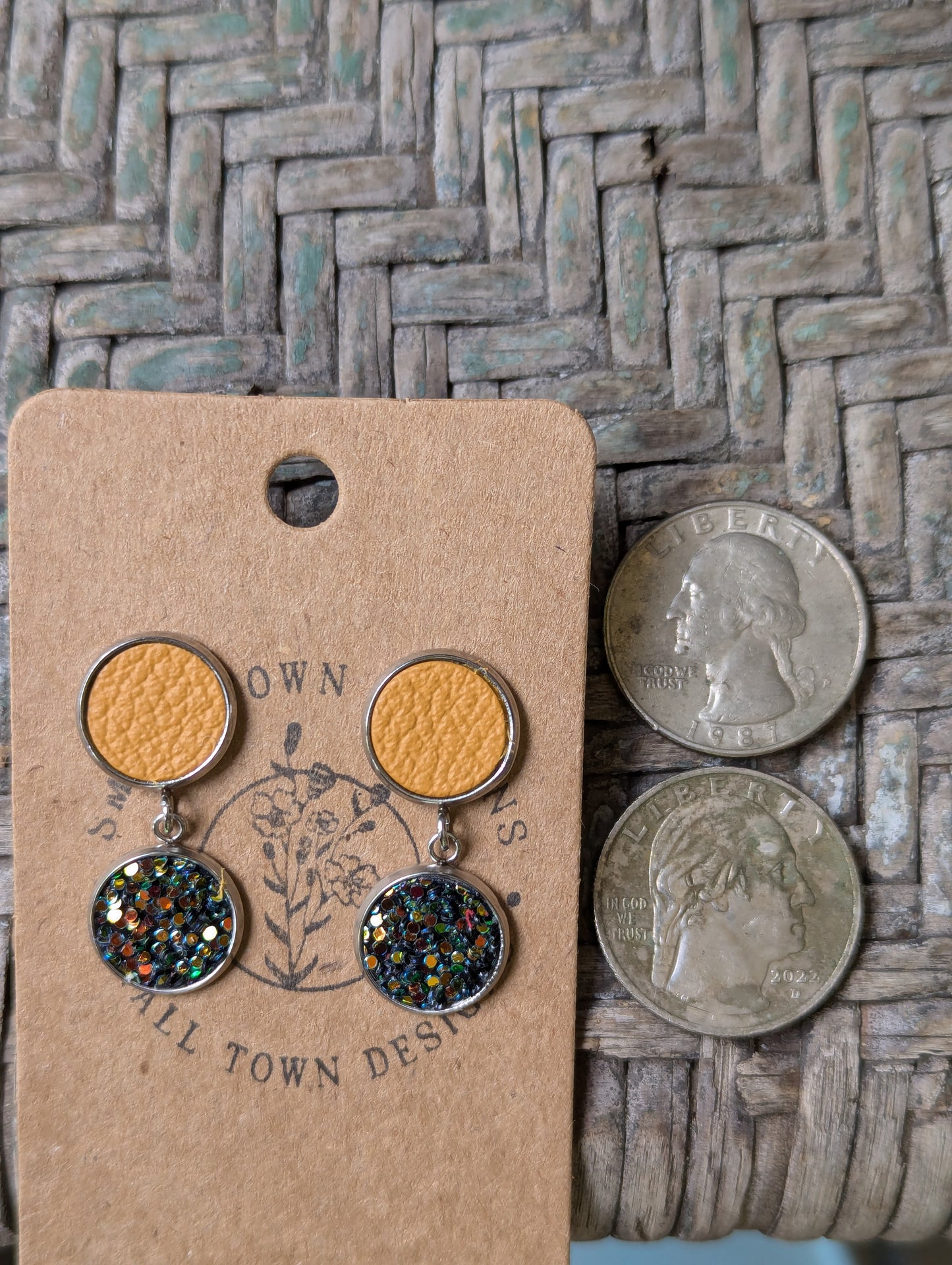 Mini Mustard Fall Glitter Dangles