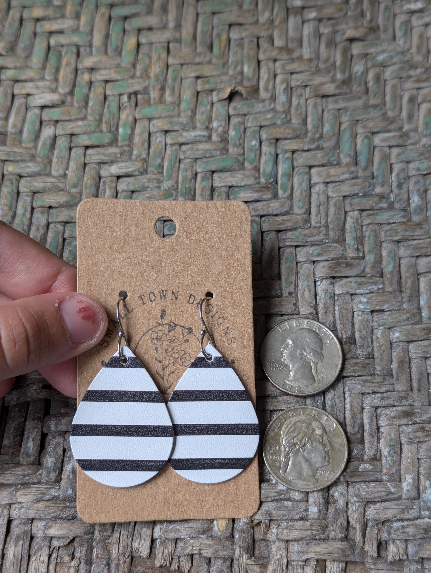 Black & White Striped Teardrops
