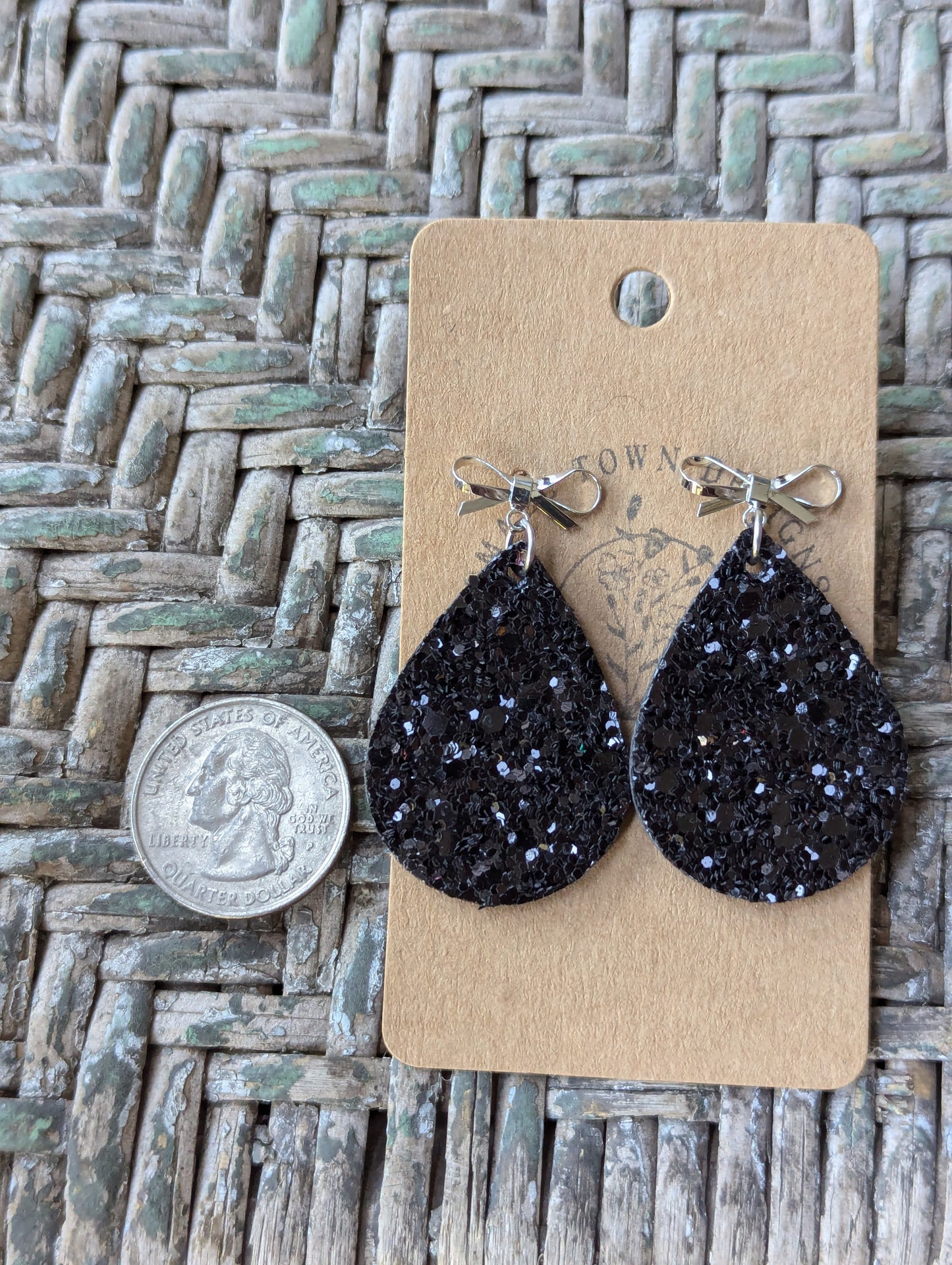 Black Glitter Bow Teardrops