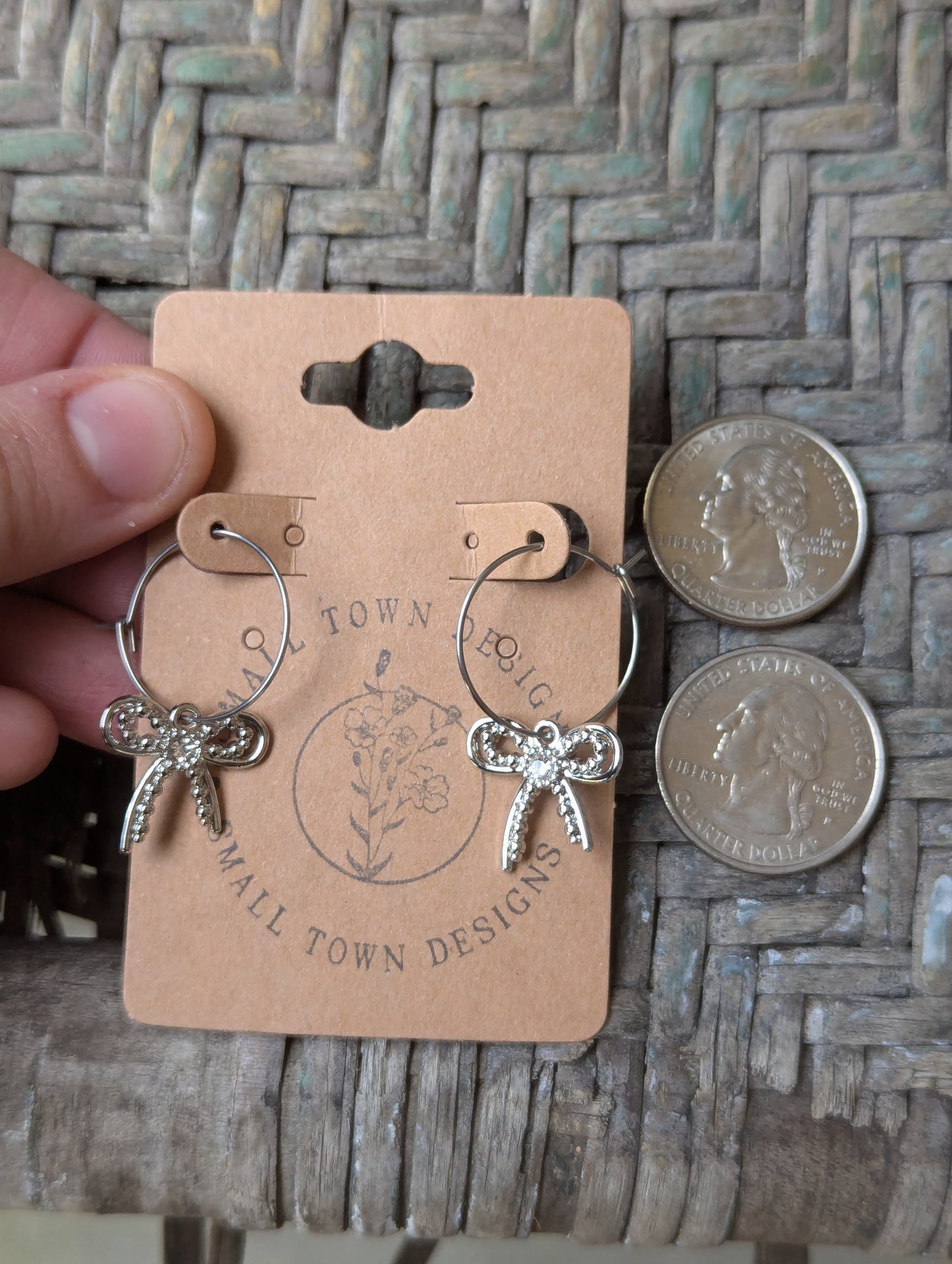 Bow Hoops