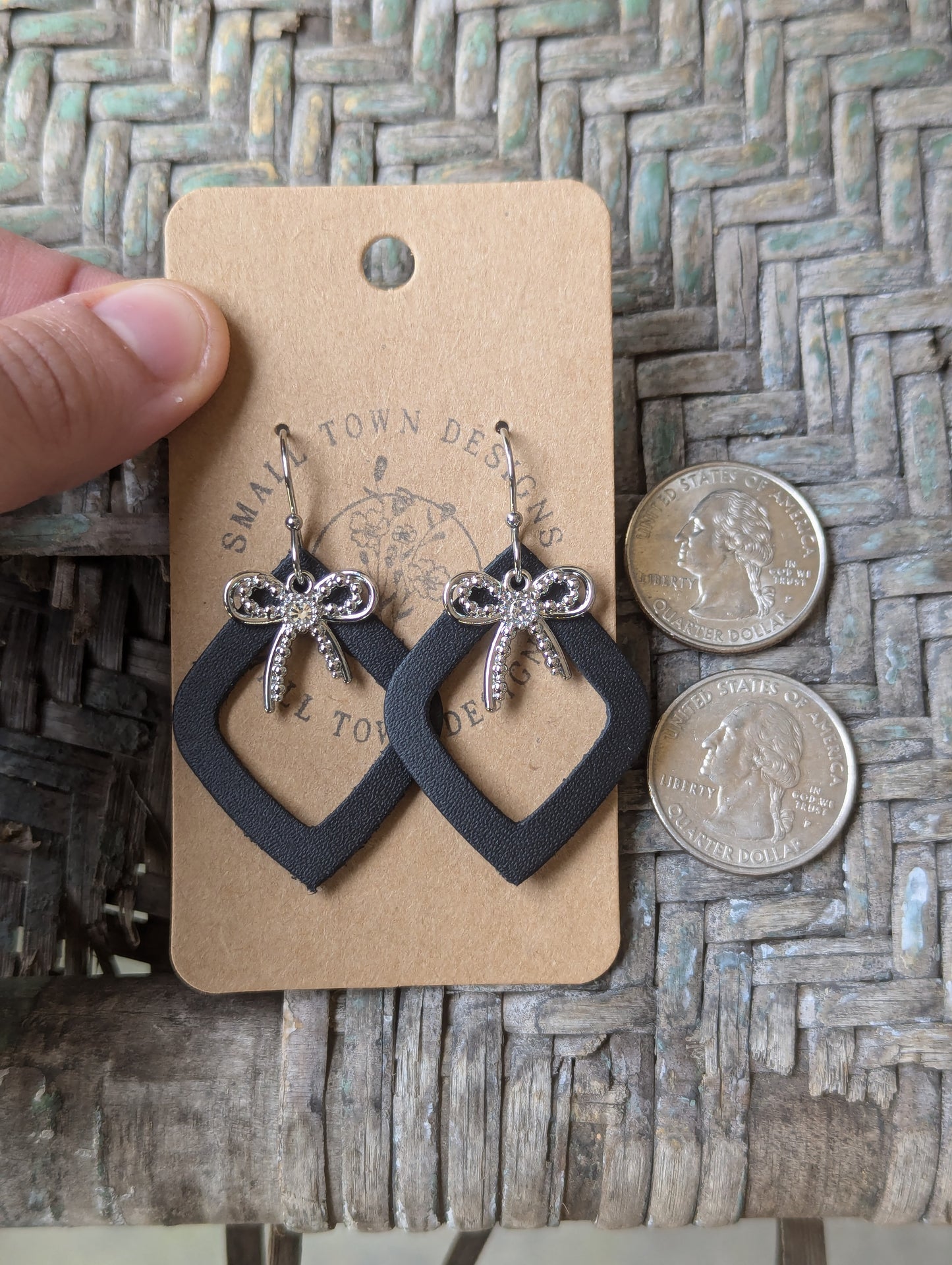 Black Bow Diamonds