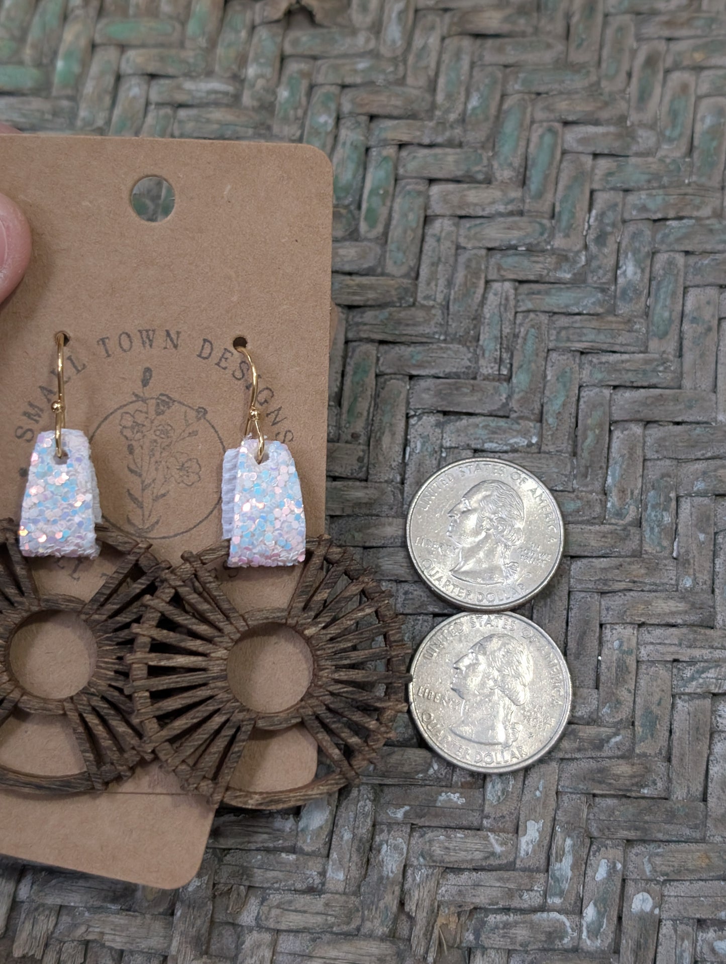 Spring Glitter Wooden Circles