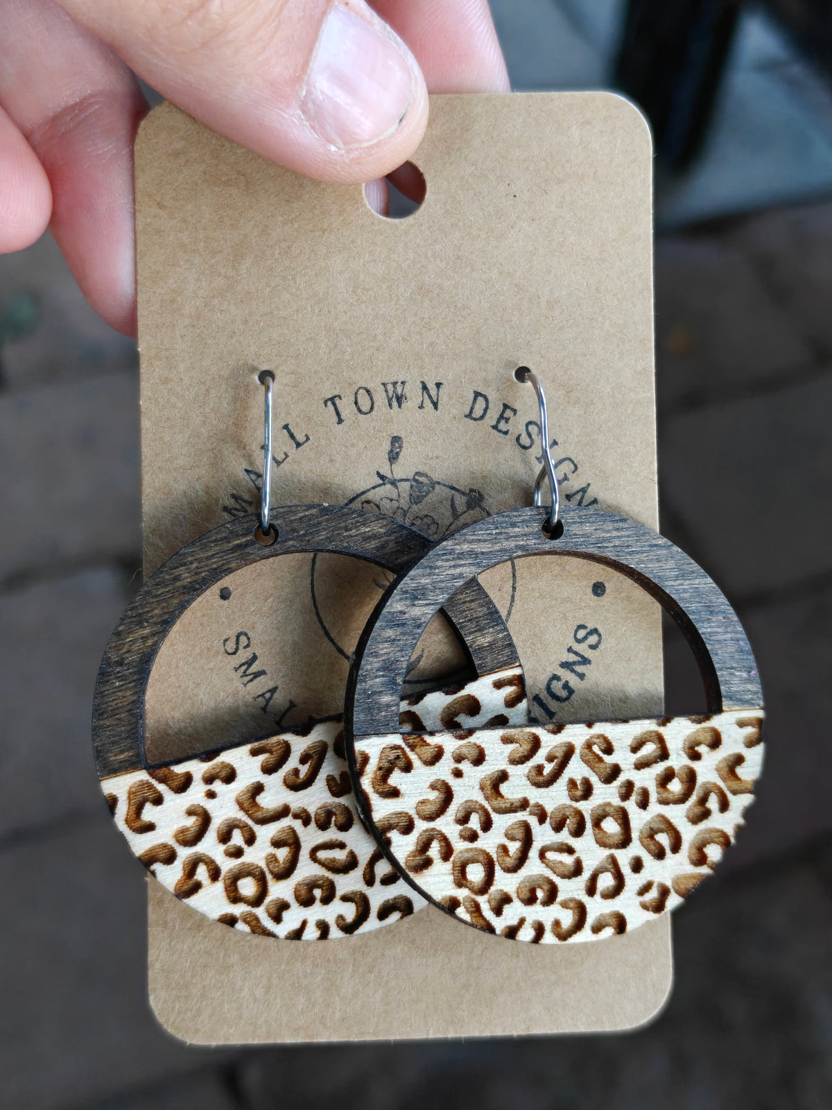 Wood leopard