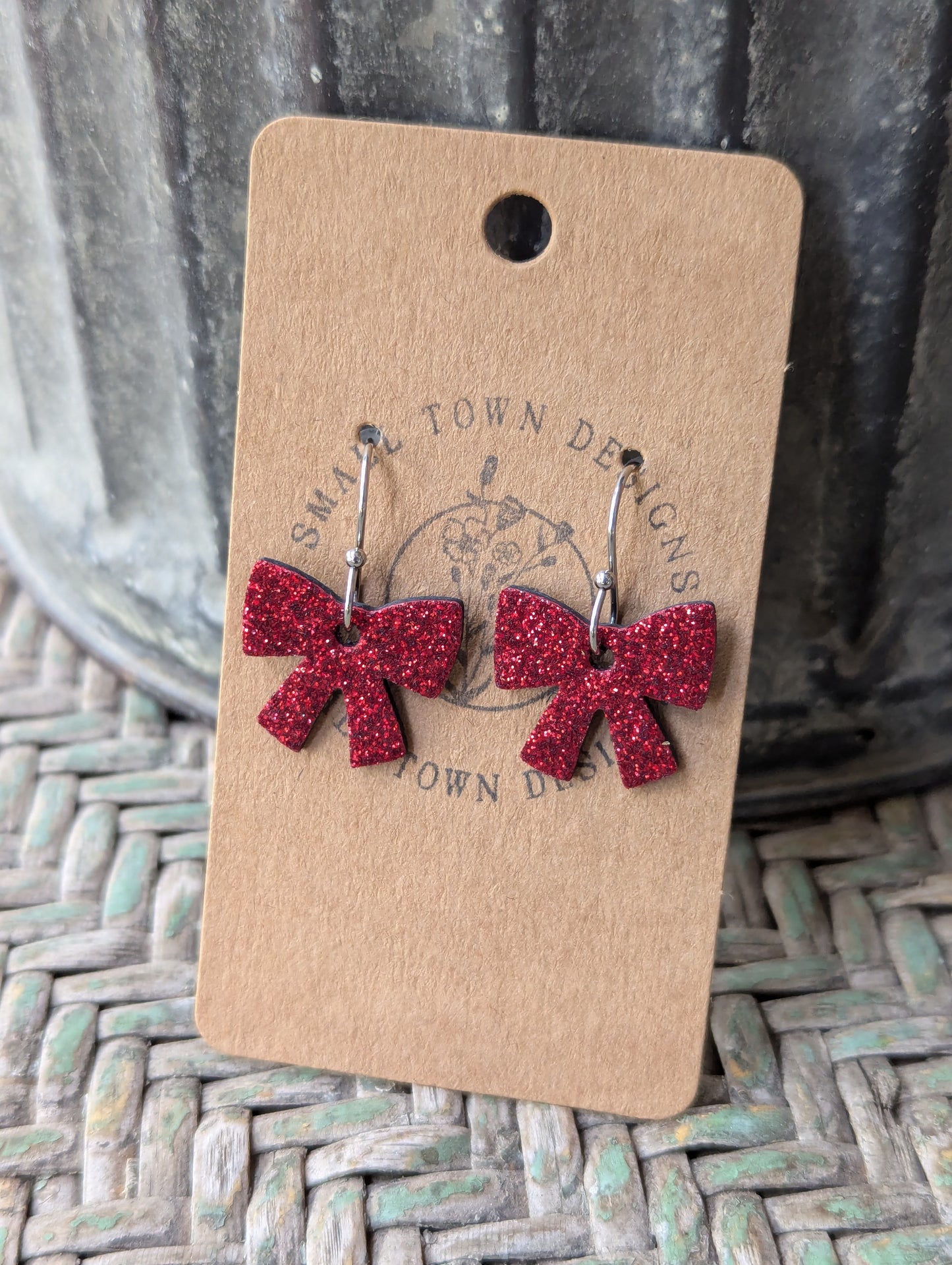 Bow Dangles