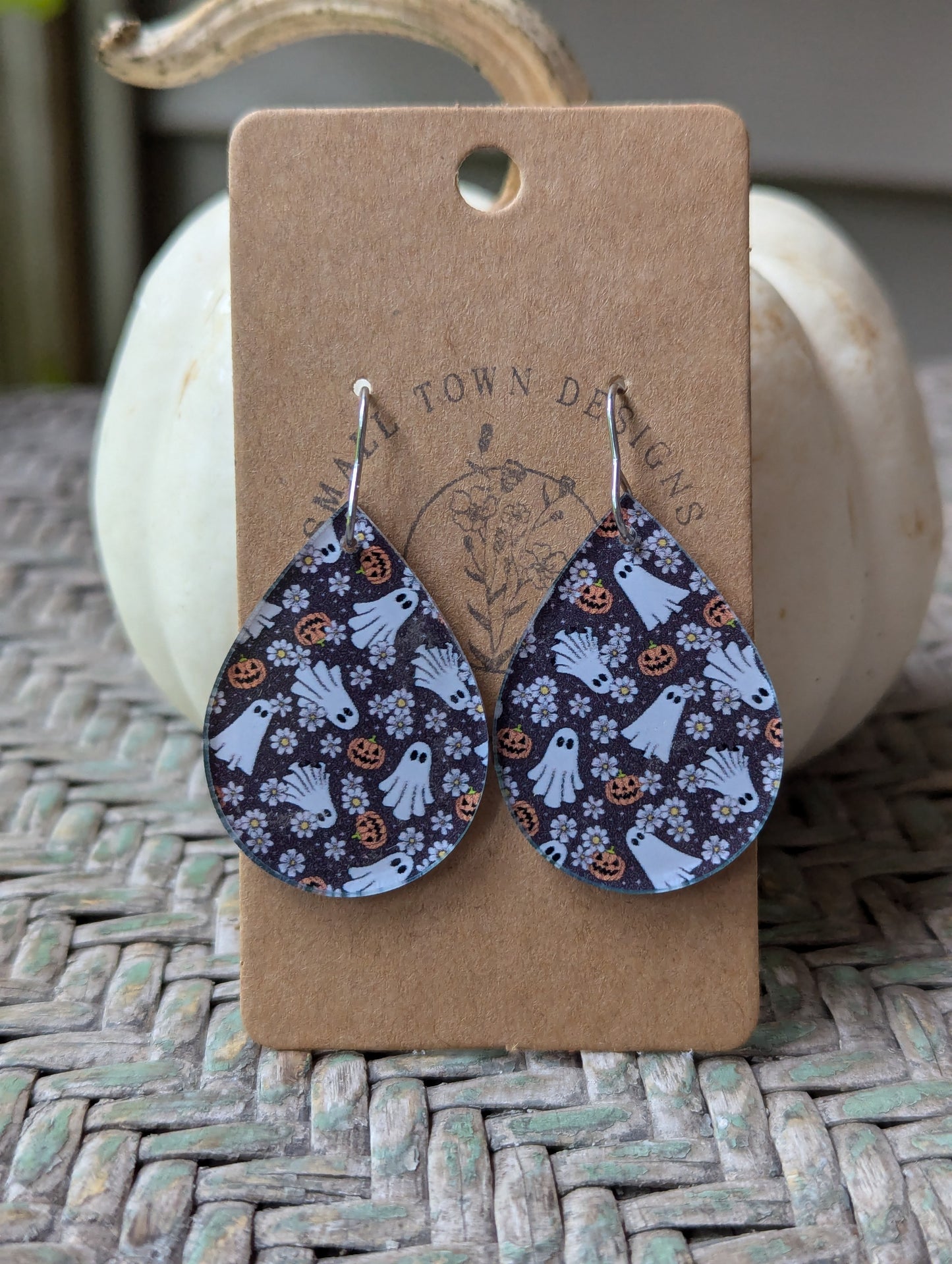 Floral Ghost Teardrops