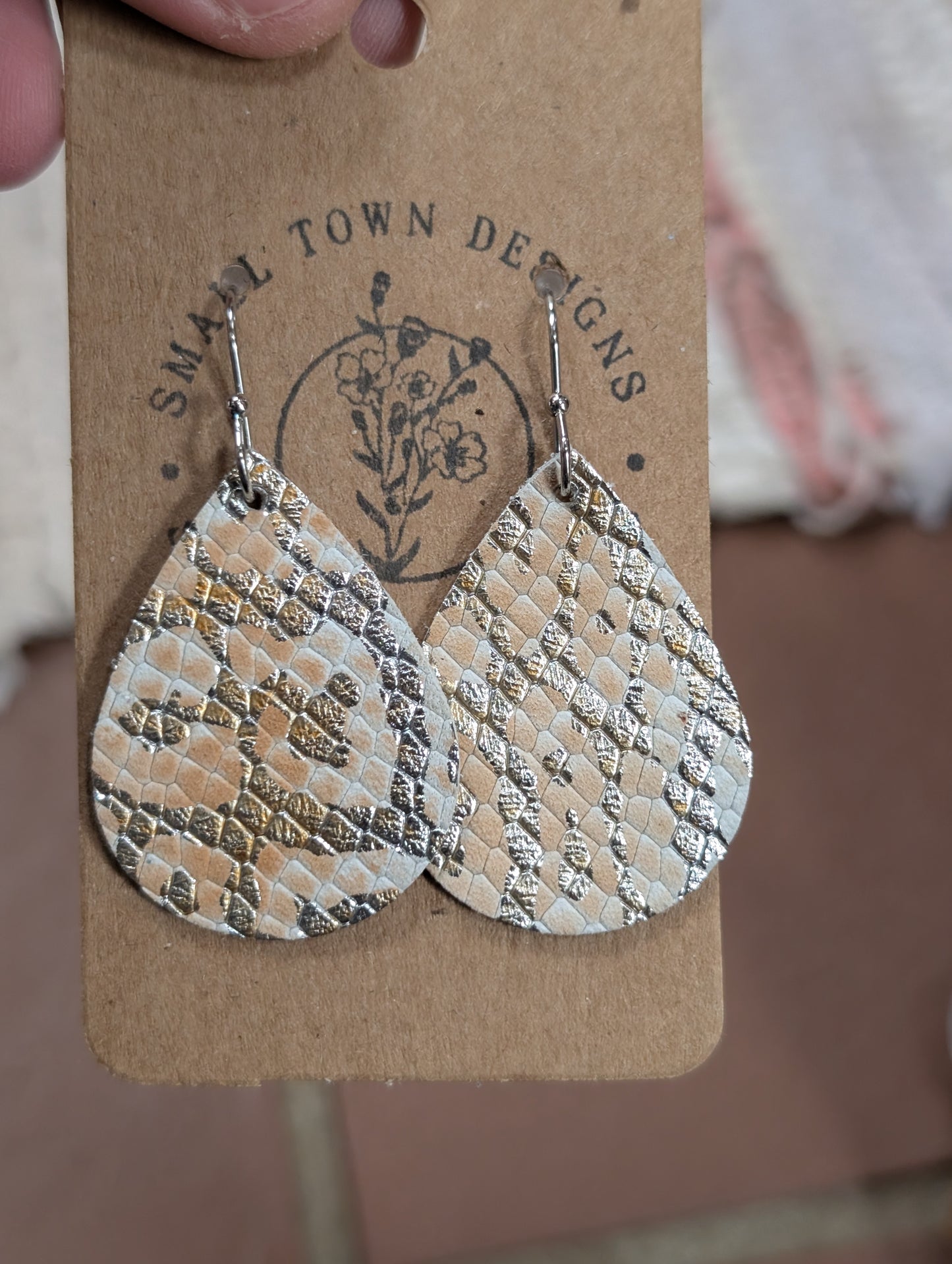 White/Copper Leopard Teardrops