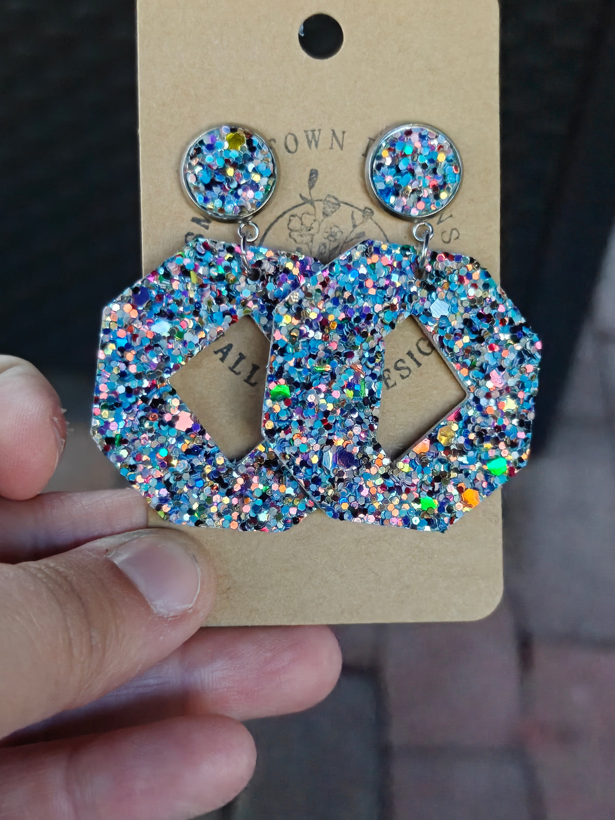 Glitter dangle