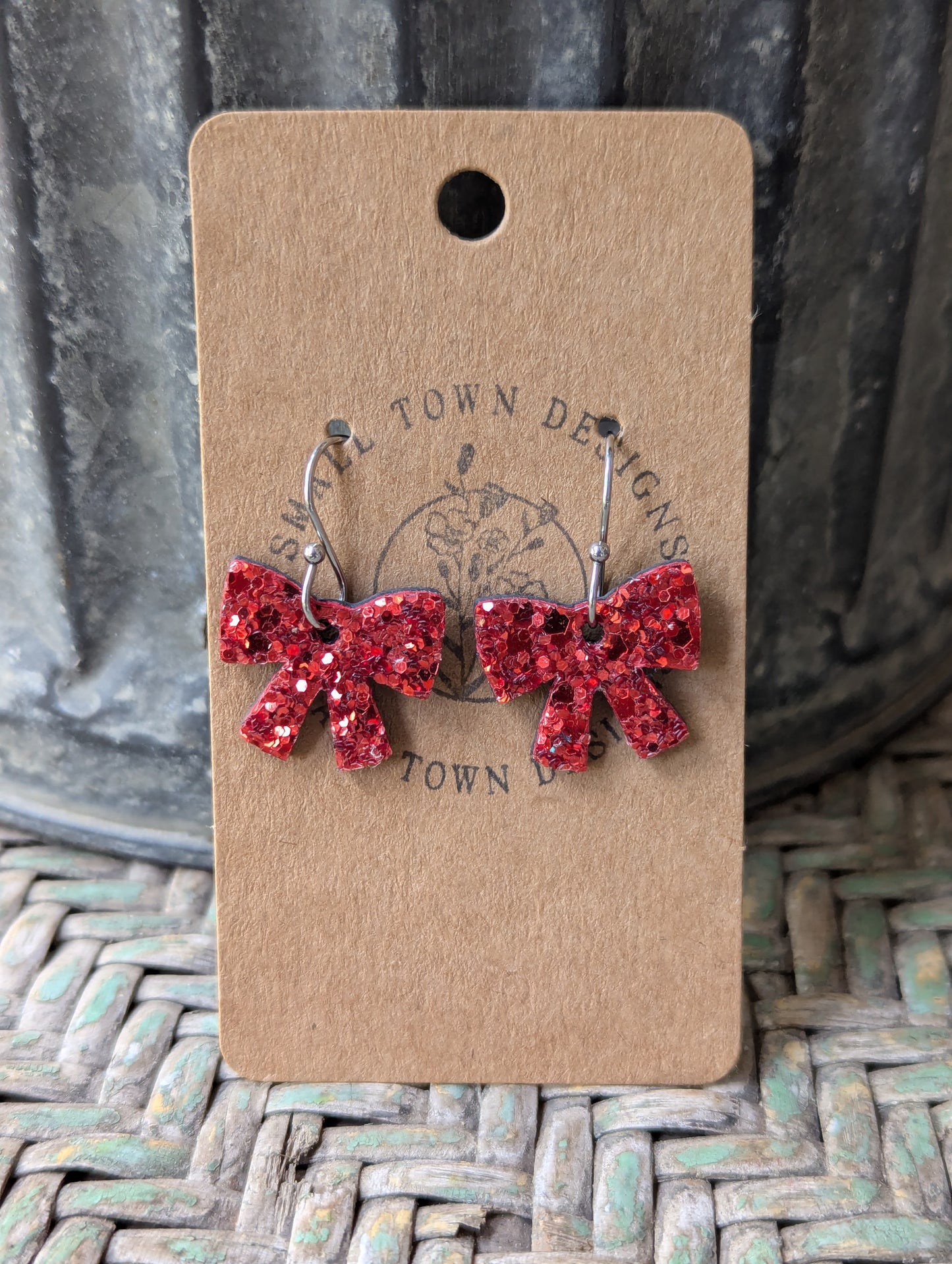 Bow Dangles