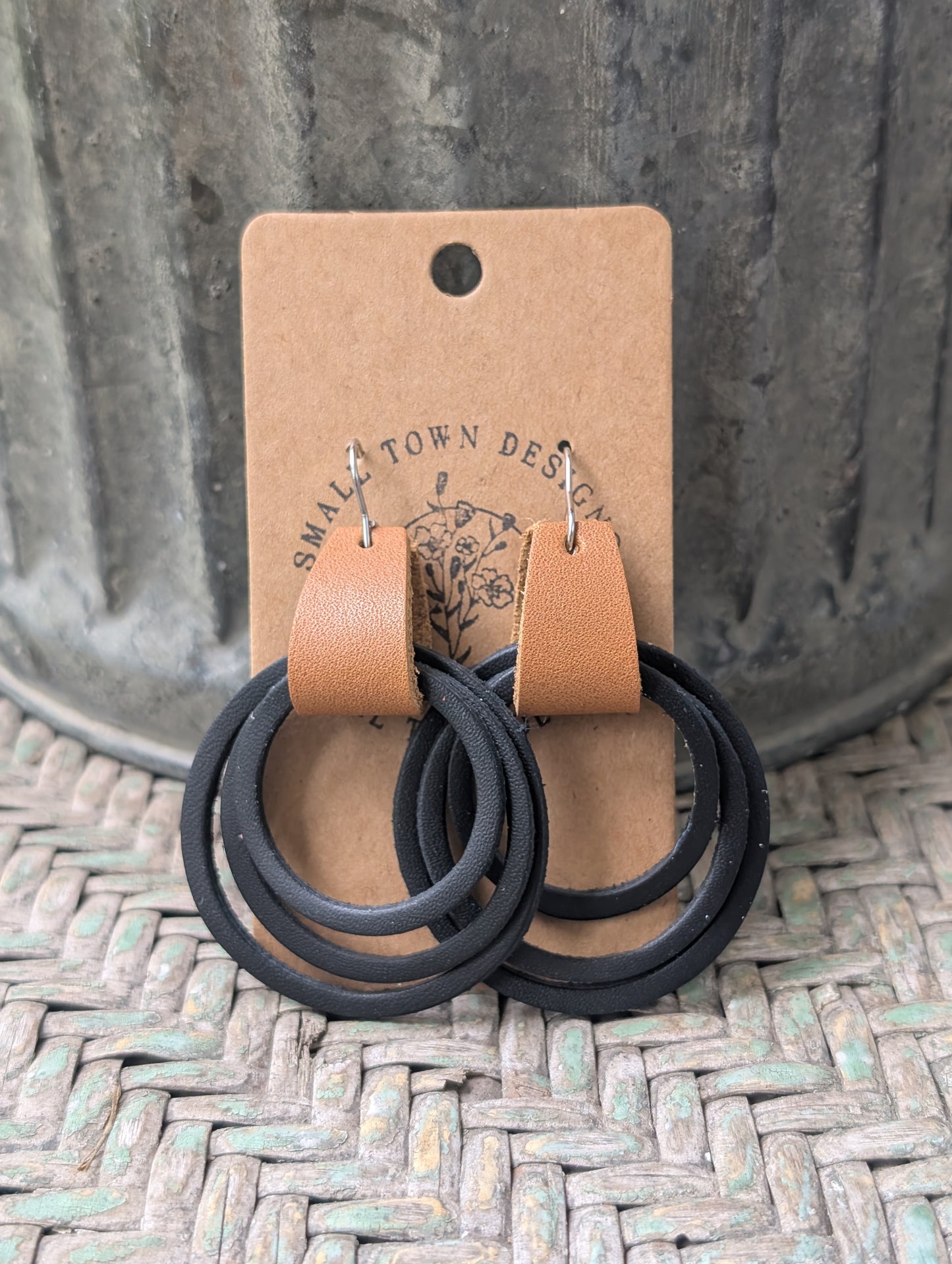 Black Rings