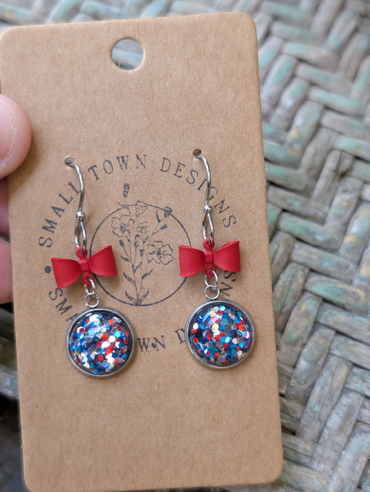 Mini Patriotic Glitter Dangles