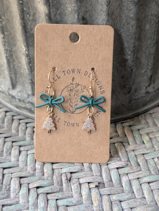 Green Bow Christmas Trees