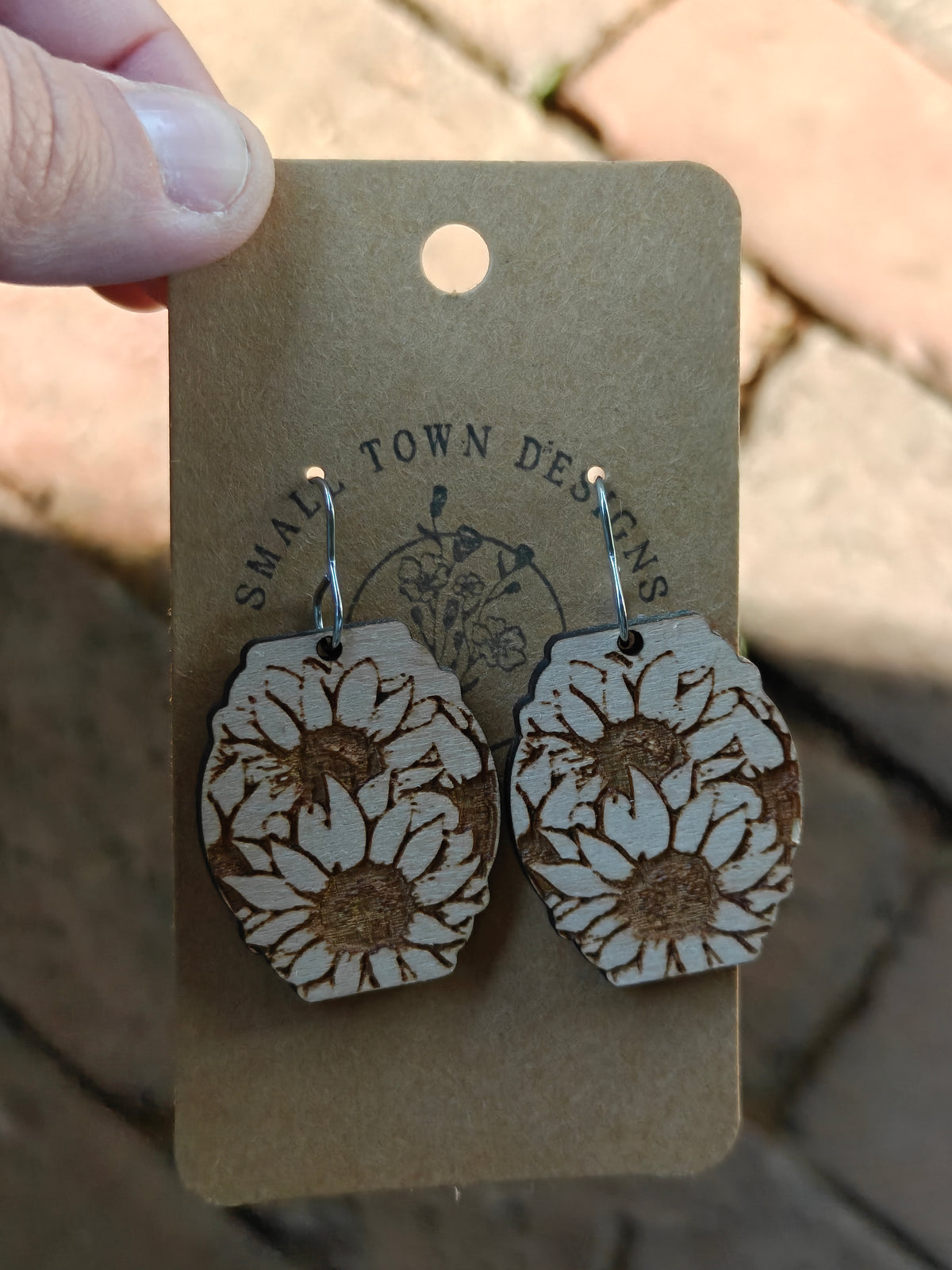 Wooden sunflower