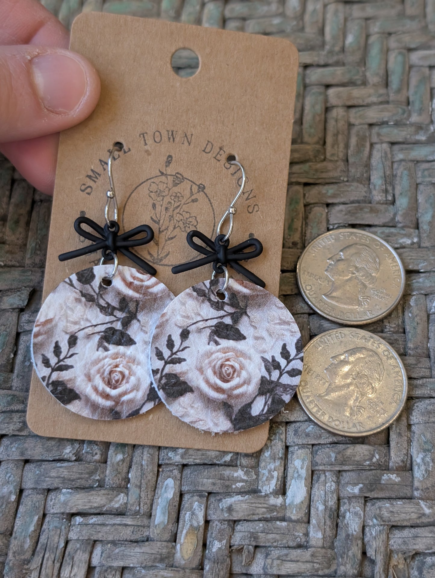 White & Black Rose Circles