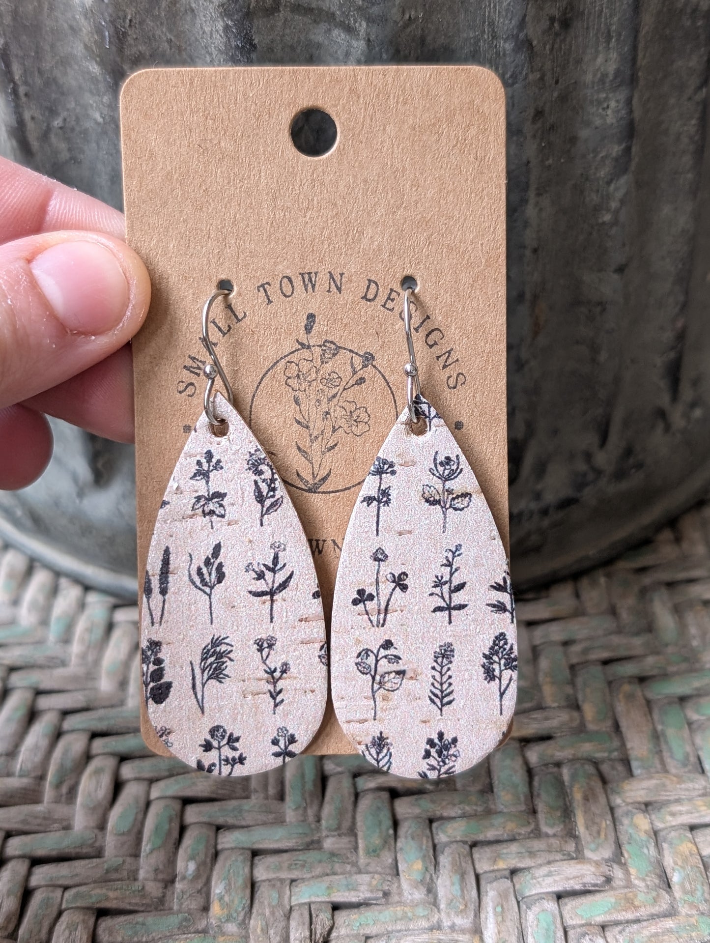 Rustic Floral Teardrops