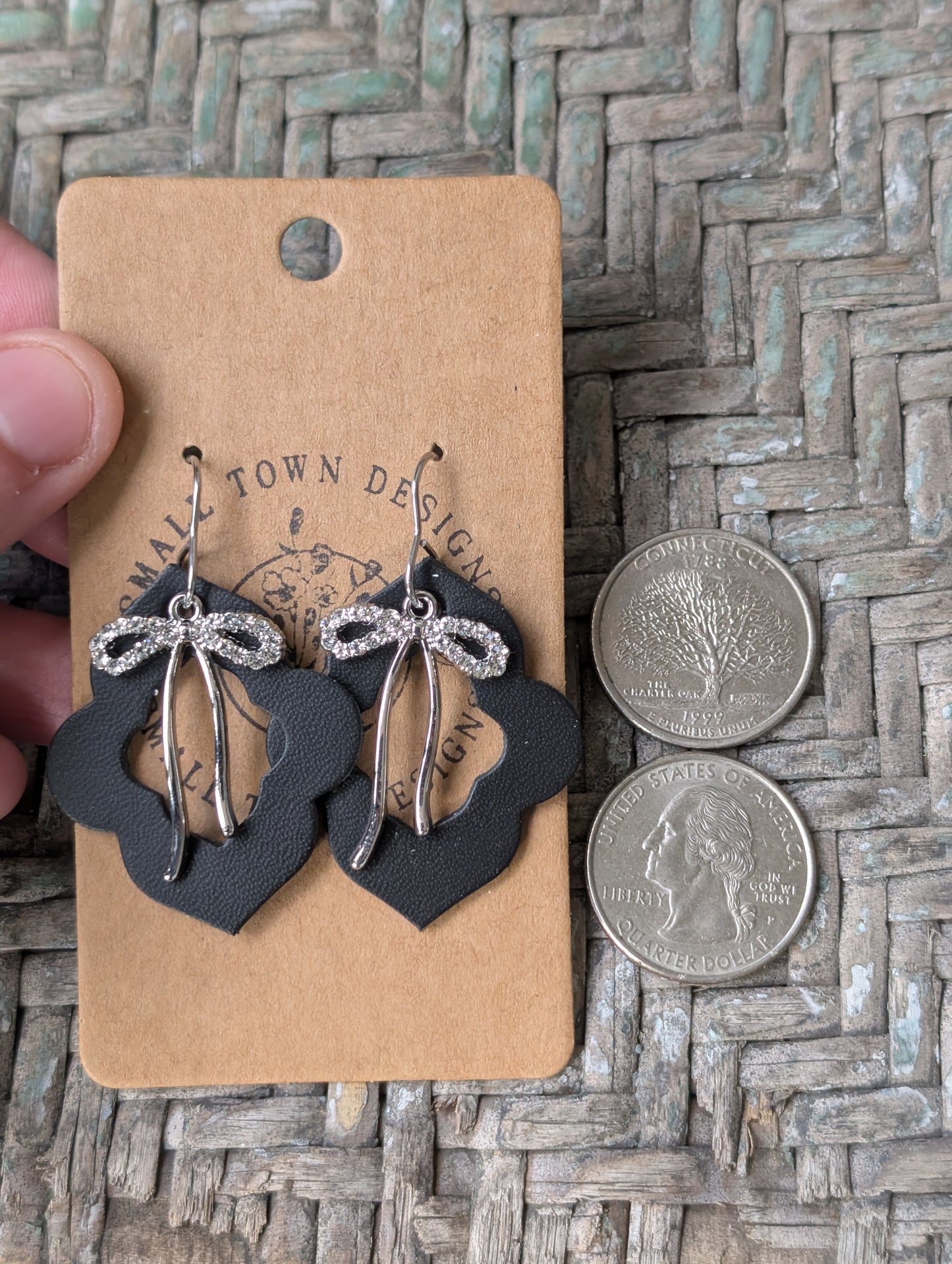 Elegant Bow Scallops