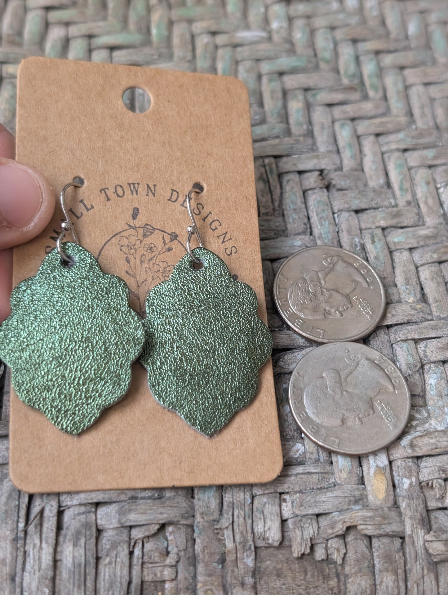 Metallic Olive Scallops