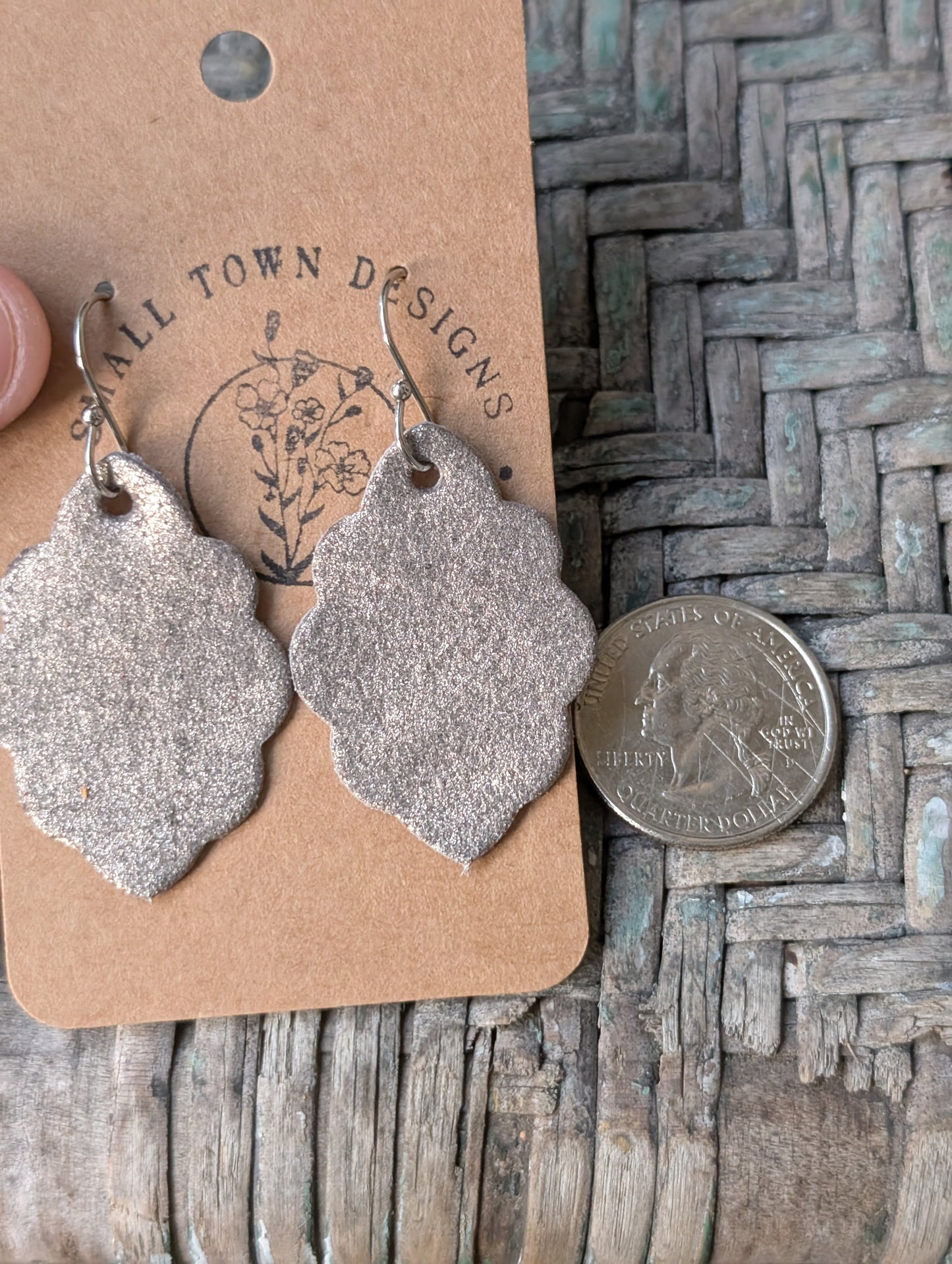 Metallic Taupe Solid Scallops