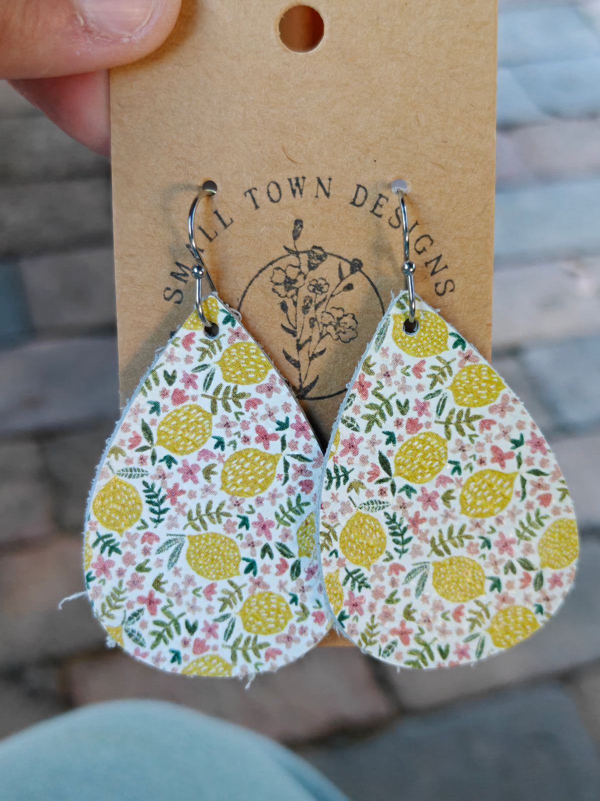 Lemon Teardrops