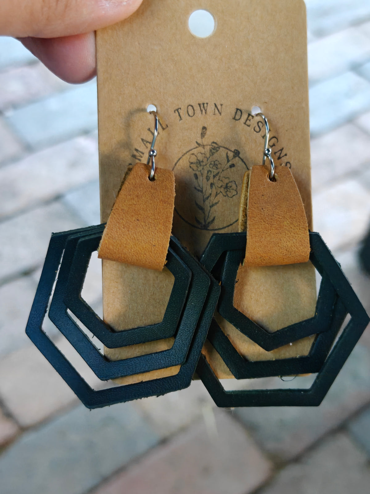 Hexagon rings