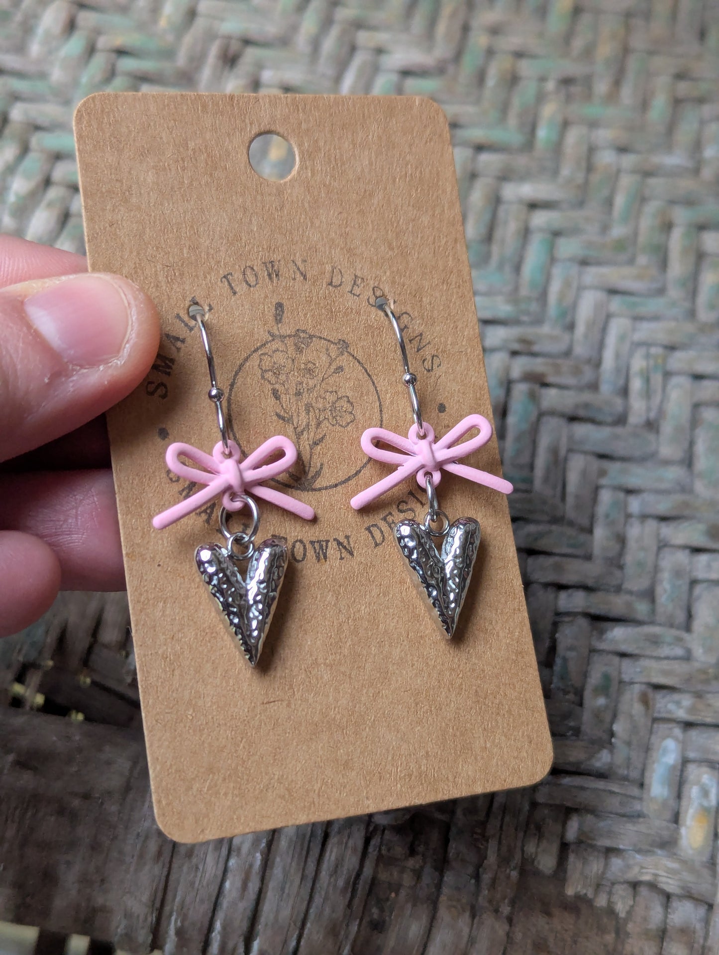 Bow Silver Heart Dangles