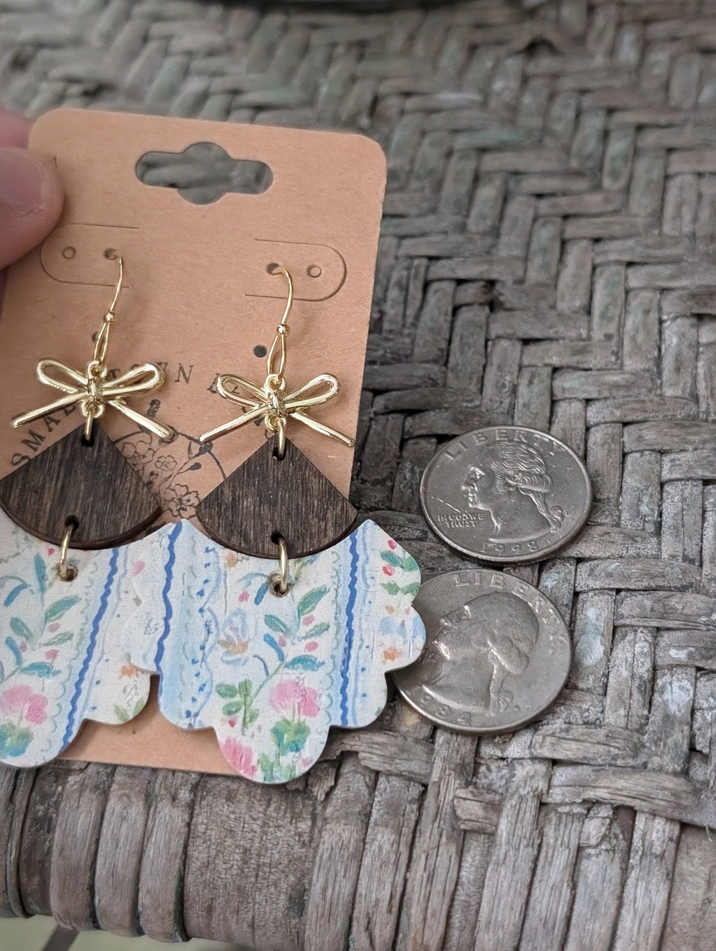 Vintage Spring Drops