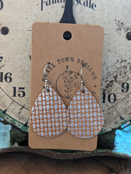 Tan/ Silver Basket Weave Teardrops