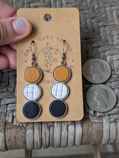 Neutral Trios