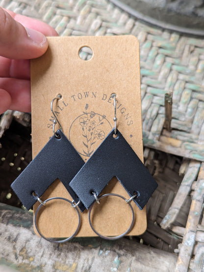 Black Triangle Dangles