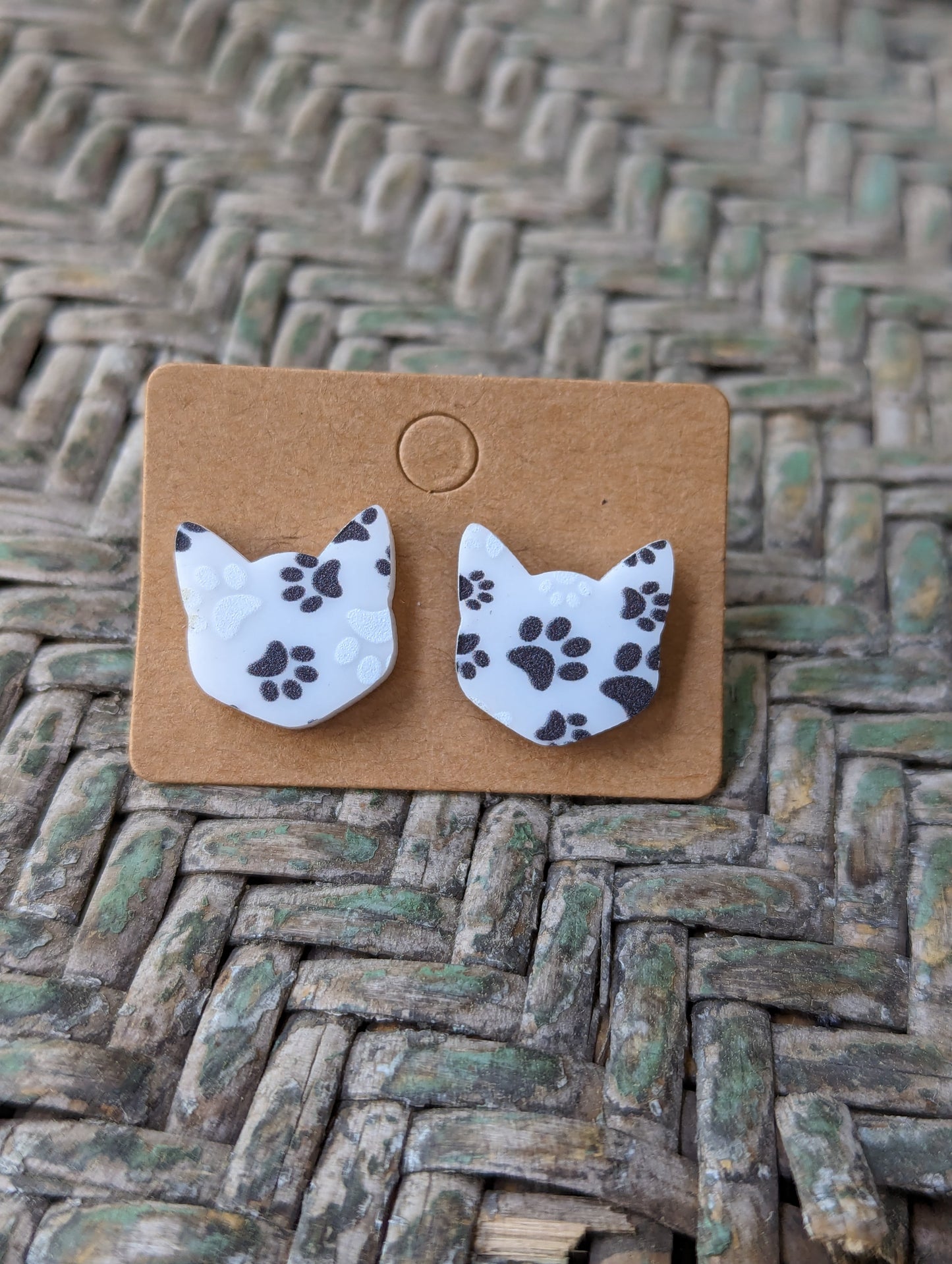 Dog & Cat Head Studs