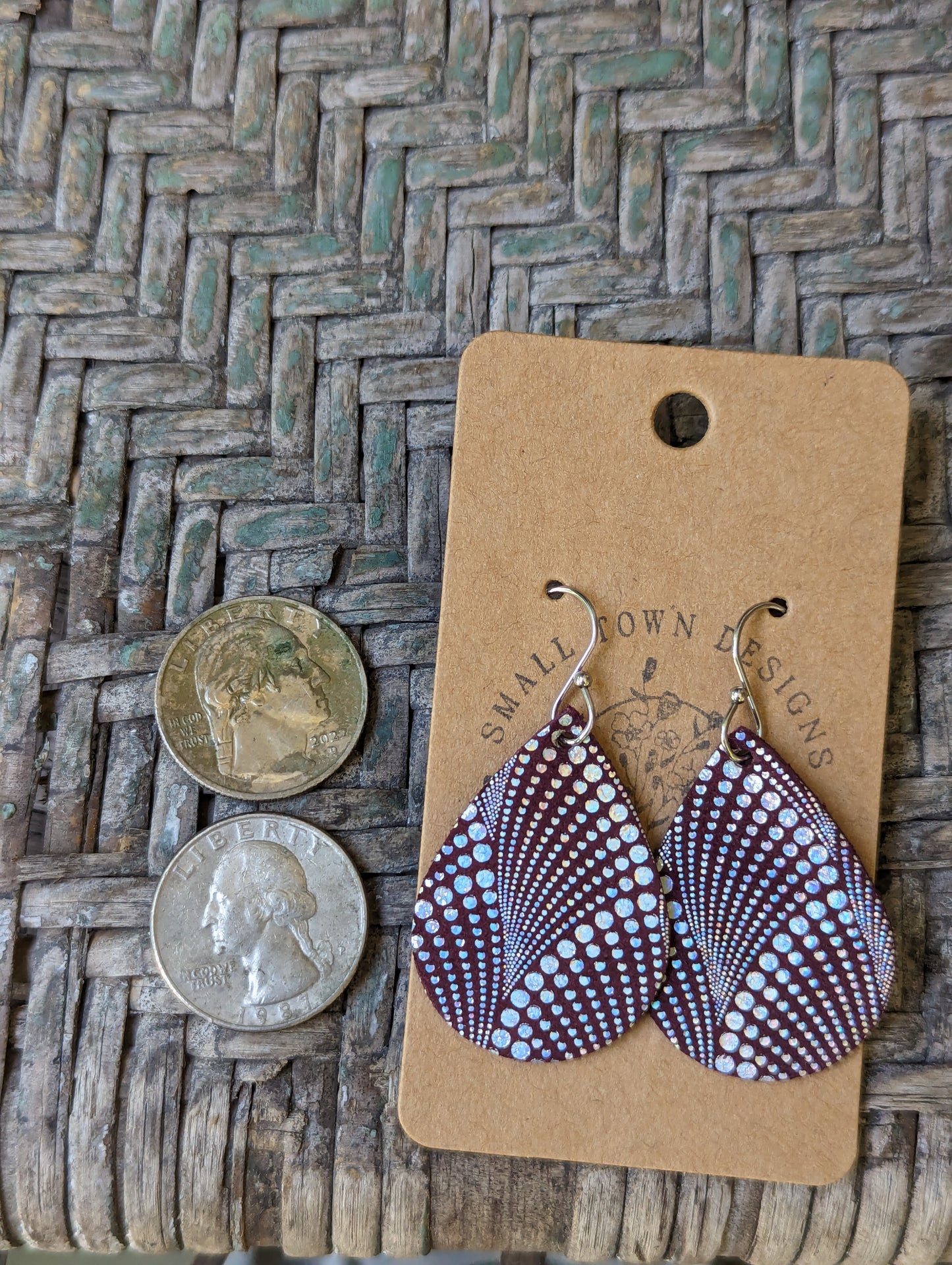 Maroon Abstract Teardrops