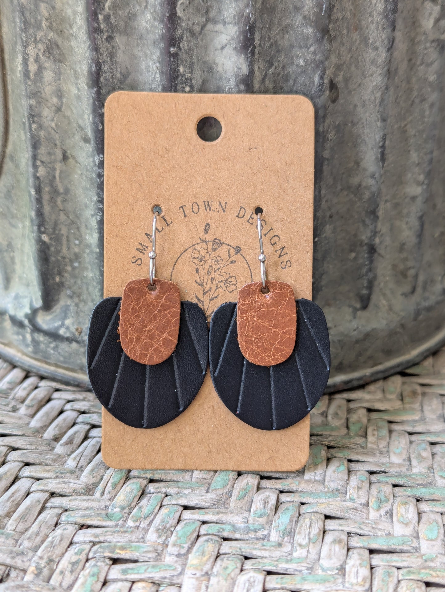 Embossed Neutral Dangles