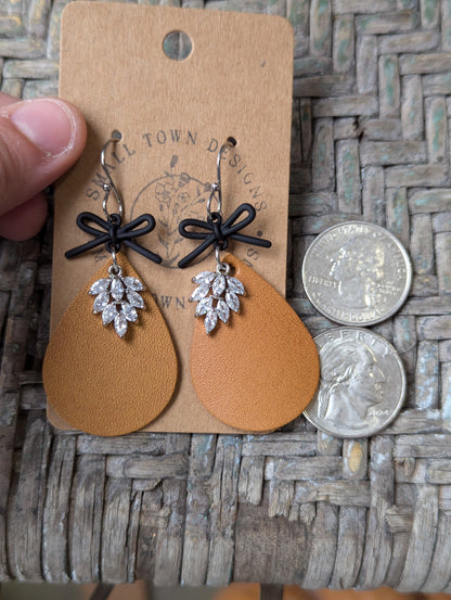 Honey & Black Bow Teardrops