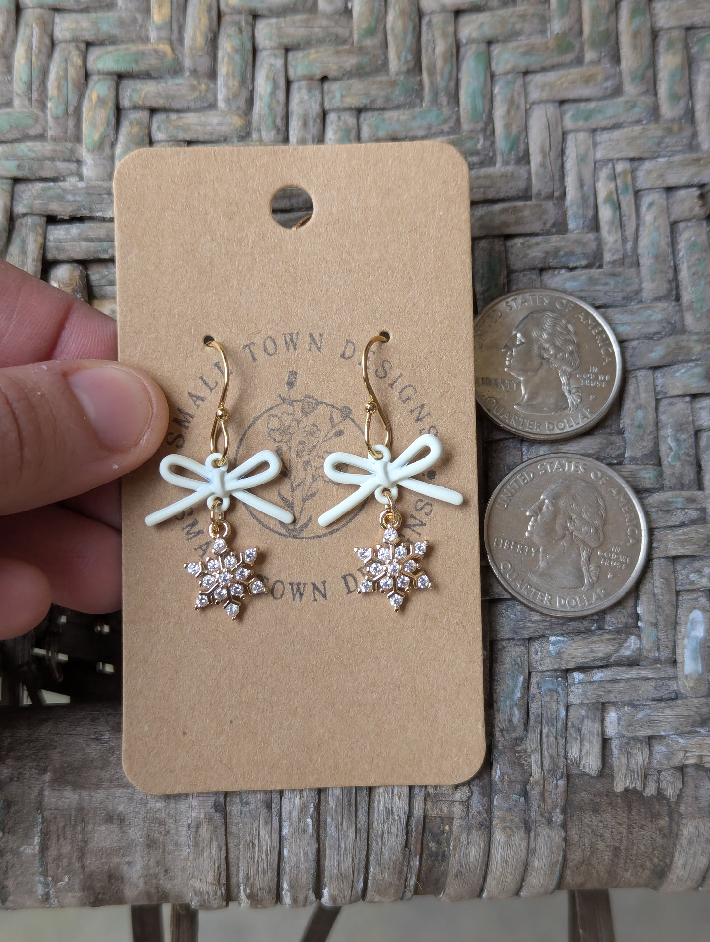 Snowflake Bow Dangles