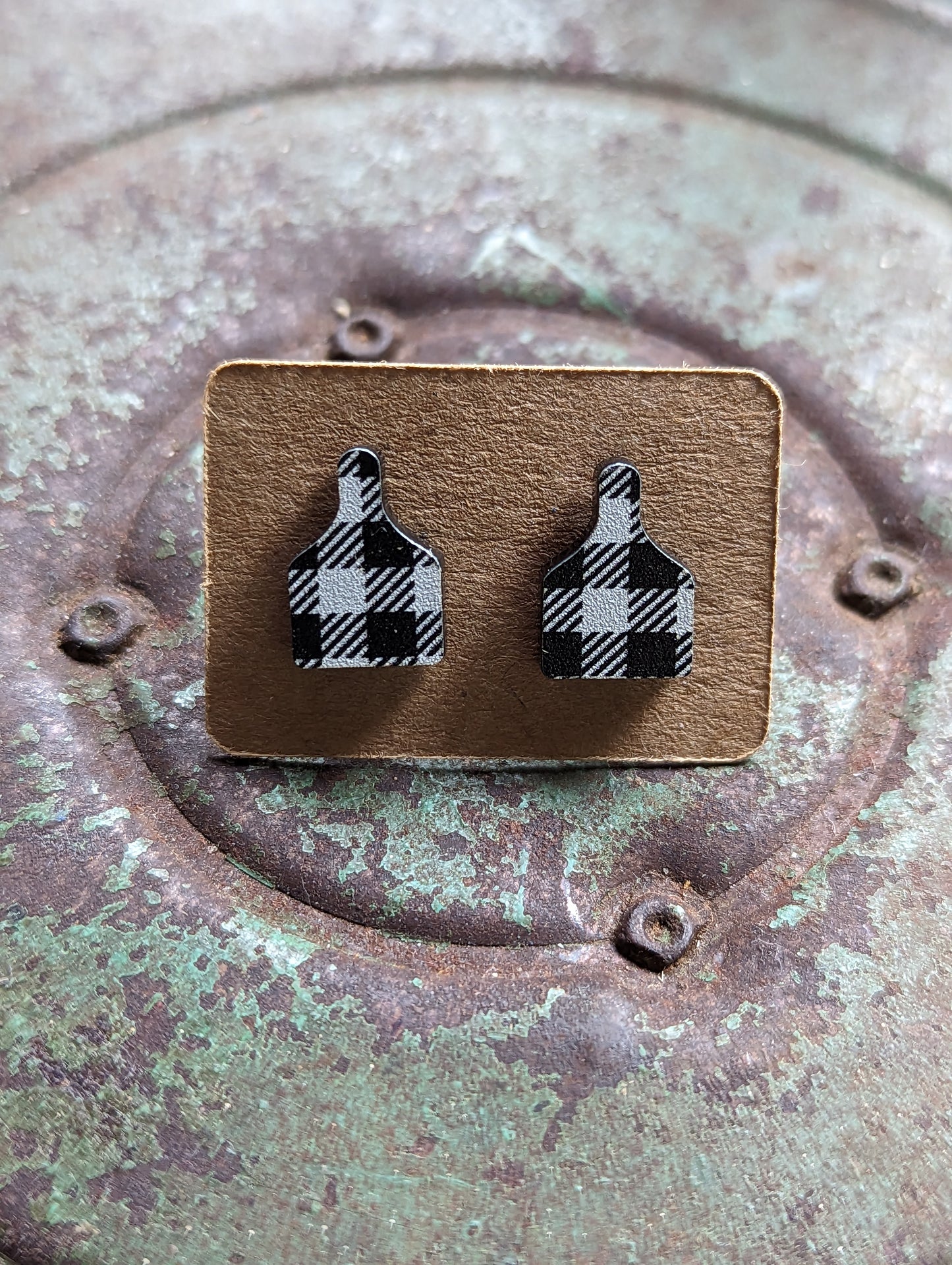 Black & White Plaid Cow Tags