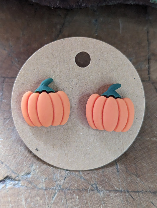 Pumpkin Studs