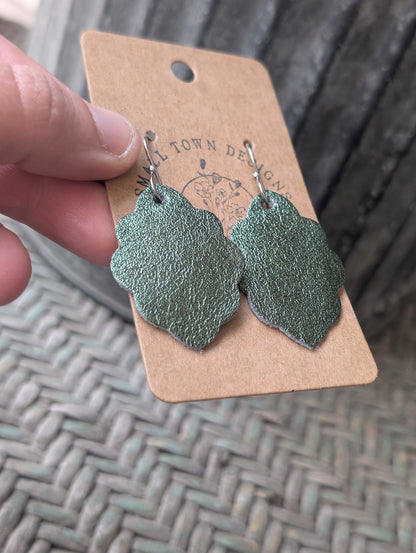 Metallic Olive Scallops