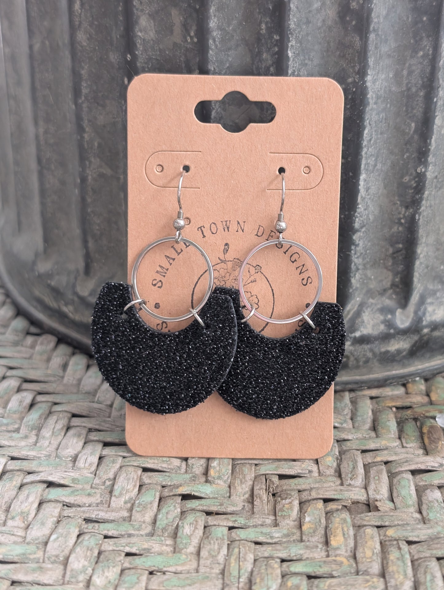 Soft Black Glitter Beauties