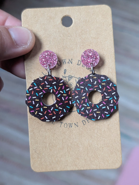 Donut dangles