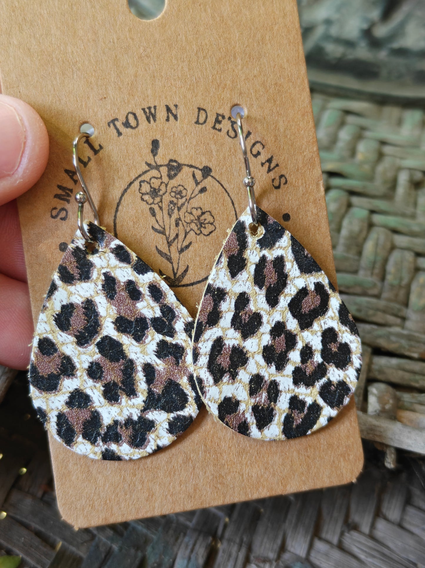 Leopard Teardrops