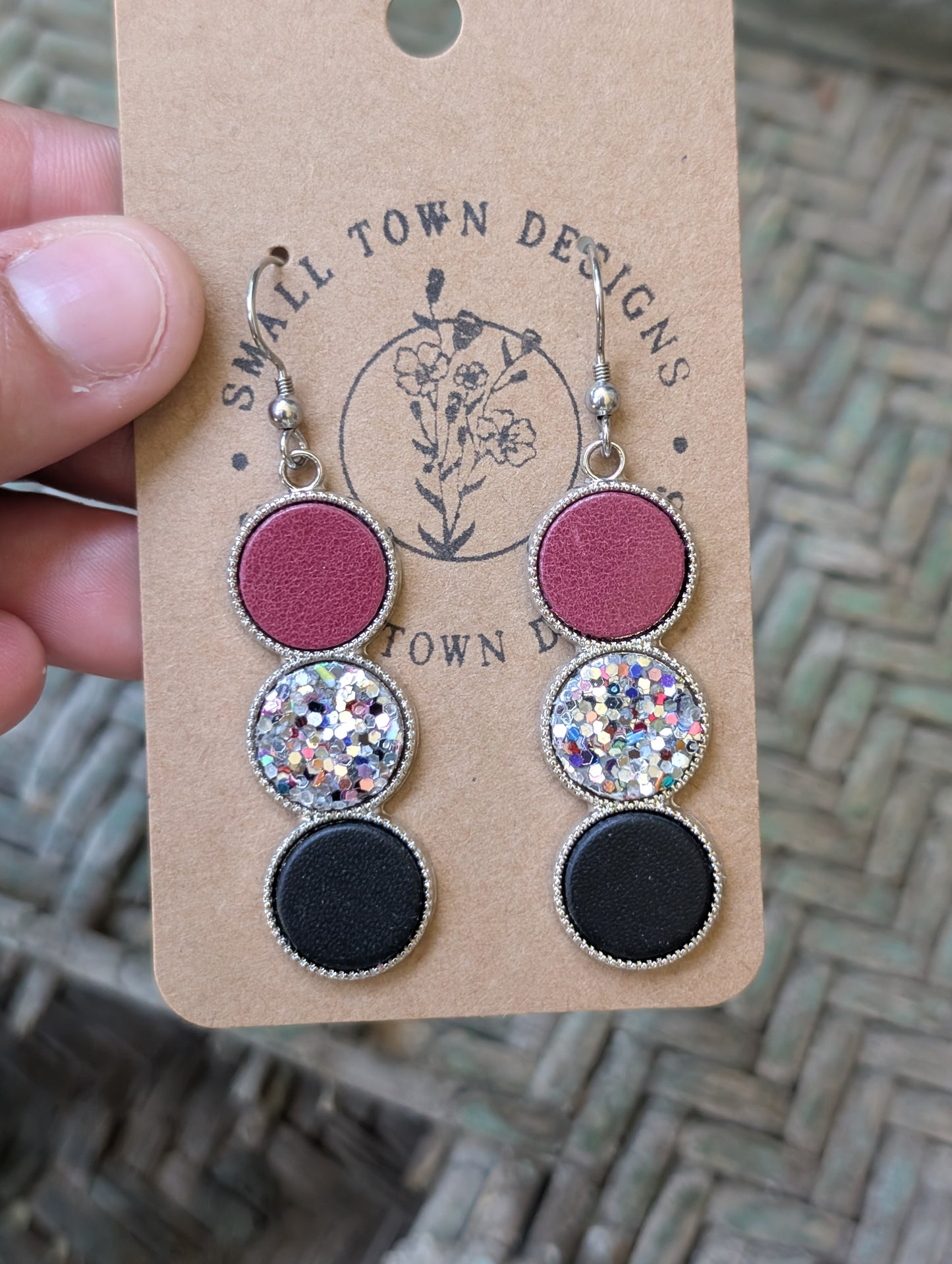 Magenta, Multi Silver, Black Trios