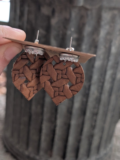 Brown Basket Weave Points