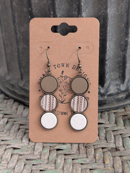 Neutral Striped Trios