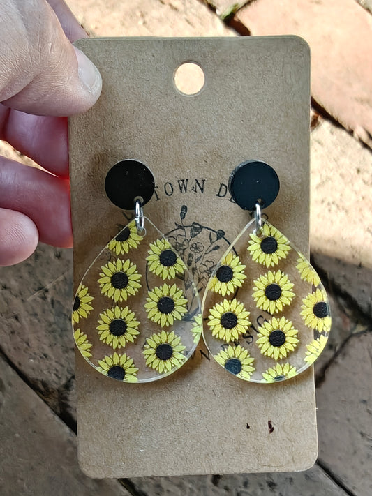Sunflower teardrop