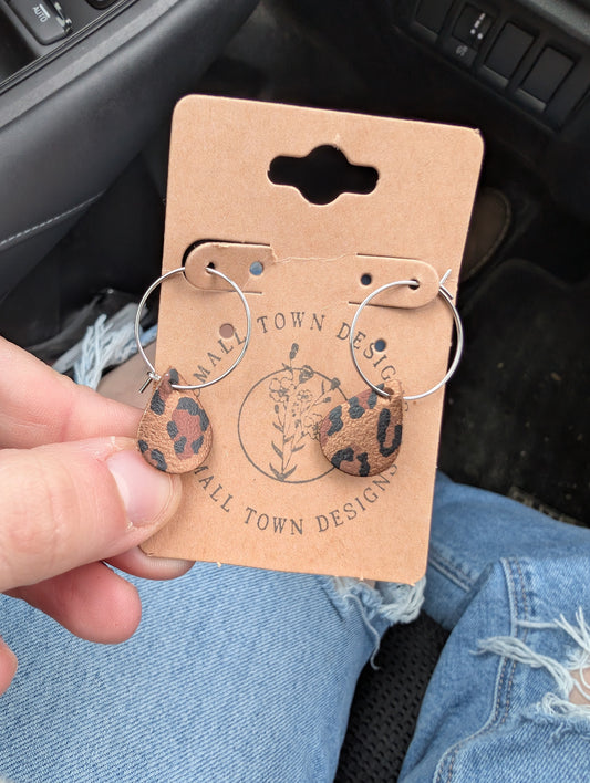 Leopard hoops