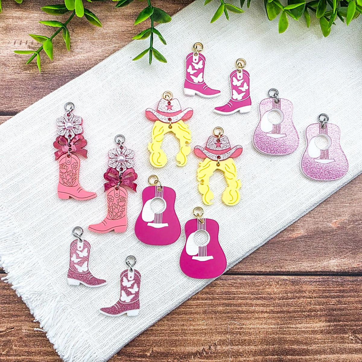 PRE-ORDER Dolly Dangles