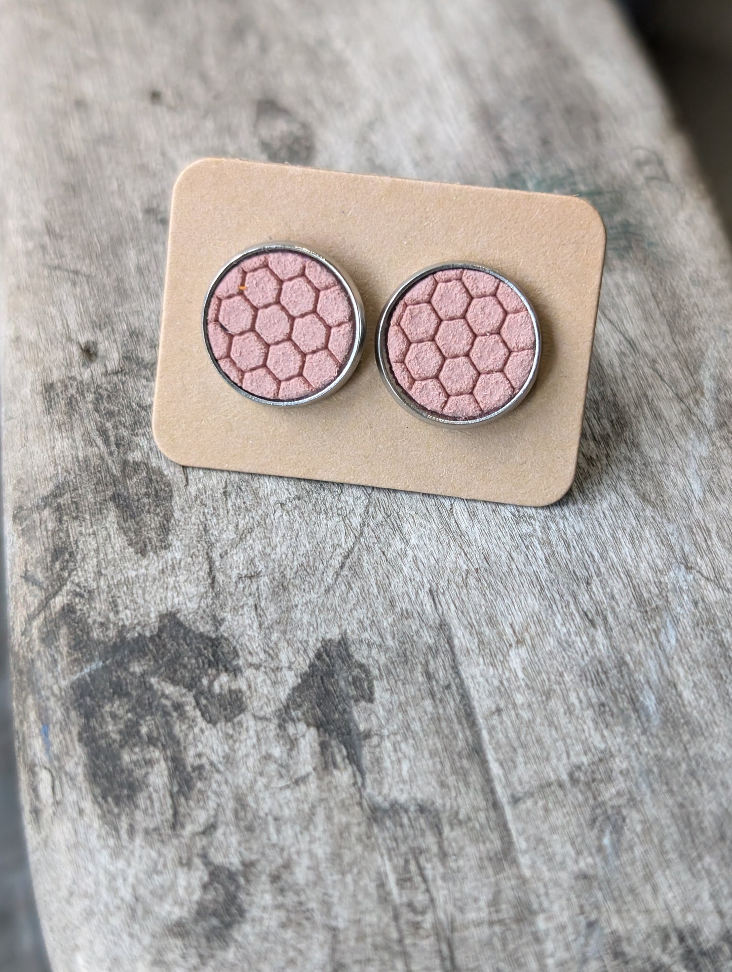 Salmon Studs
