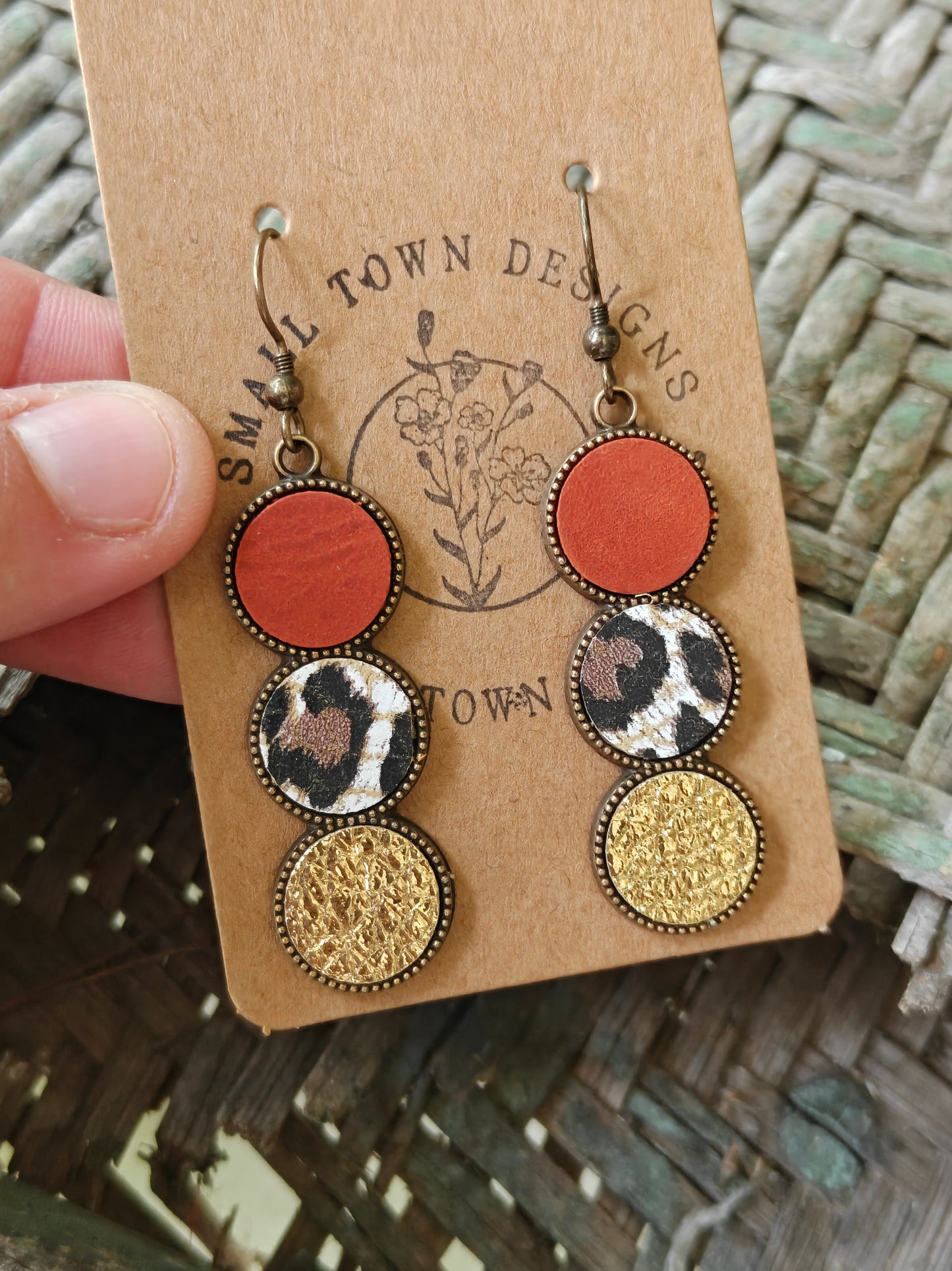 August Earring Box